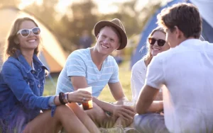 Festiwale: jak dobrze jeść na kempingu bez lodówki i kuchni, nie żyjąc na zupkach instant